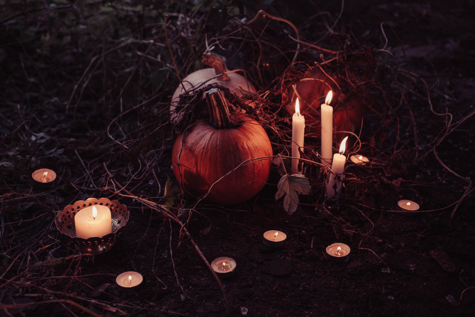 Magyar Éremkibocsátó Kft. - Mindenszentek előestéje - Halloween ősi hagyománya