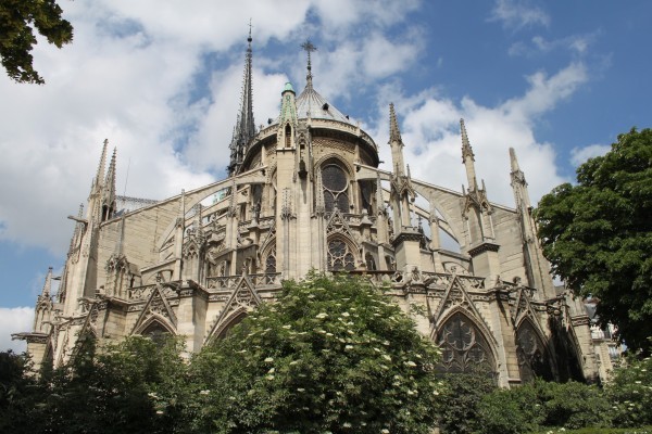 Magyar Éremkibocsátó Kft. - A Notre Dame története